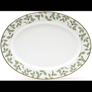 NEW box Noritake Holly & Berry Gold Oval Platter, 14-inches